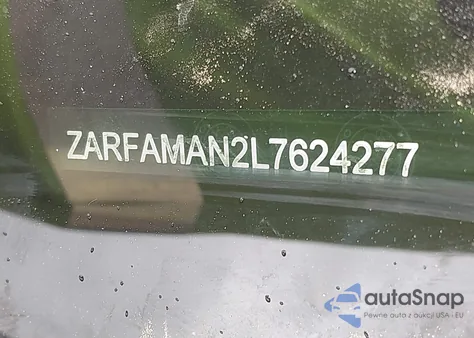 2020 Alfa Romeo Giulia Sport Rwd z USA, uszkodzony, nr VIN ZARFAMAN2L7624277